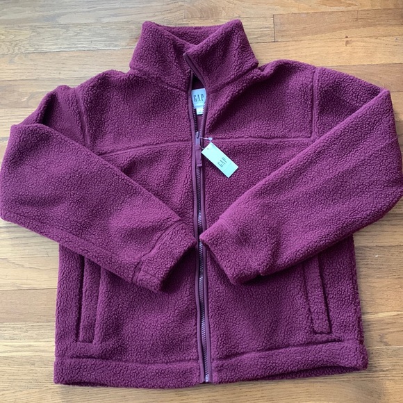 🎄GAP plum colored sherpa fleece zip up. Size S. NWT. - Picture 2 of 8